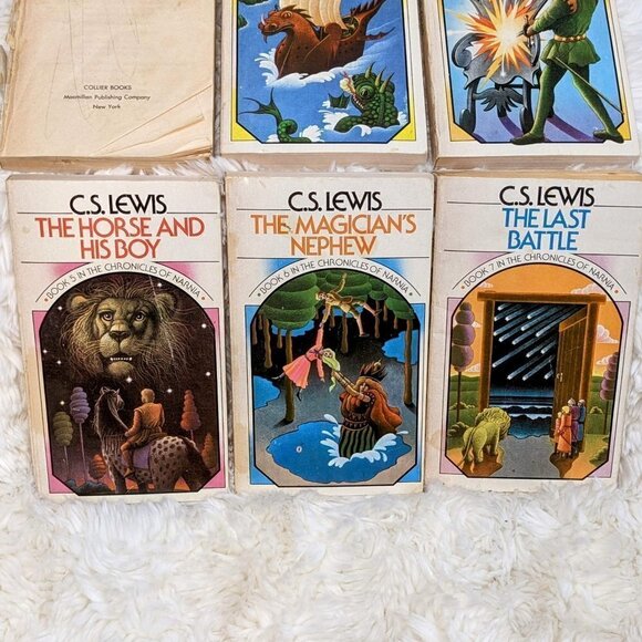 The Chronicles of Narnia Book Series Box Set - Picture 4 of 10